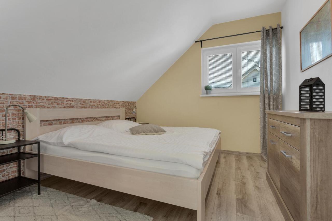 Family Apartments Klinovec Loučná pod Klínovcem 外观 照片