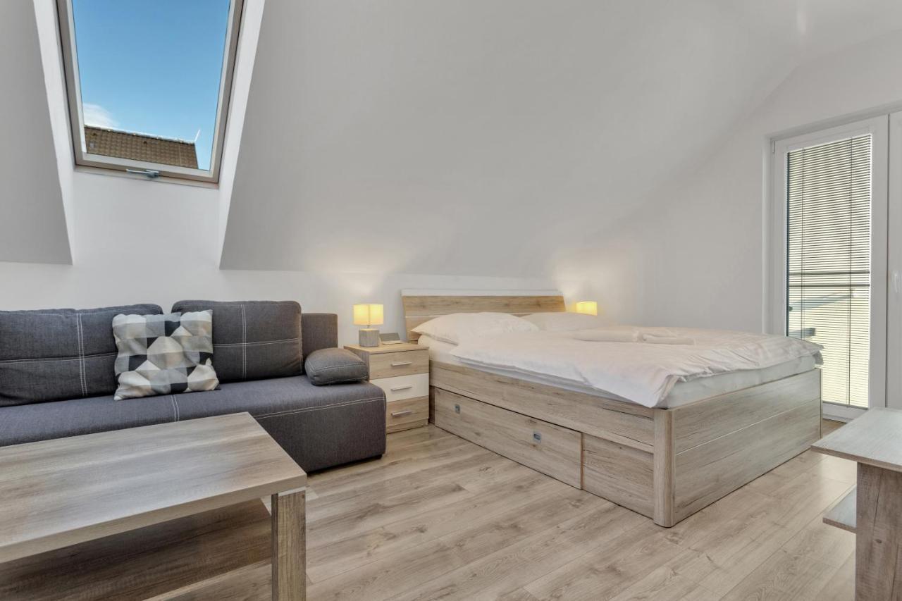Family Apartments Klinovec Loučná pod Klínovcem 外观 照片
